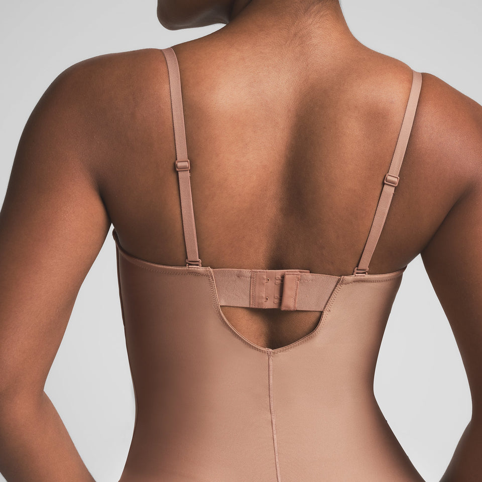 SKIMS BODY UNDERWIRE THONG BODYSUIT | SIENNA