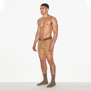 SKIMS COTTON MENS 5" BOXER BRIEF | RUSSET
