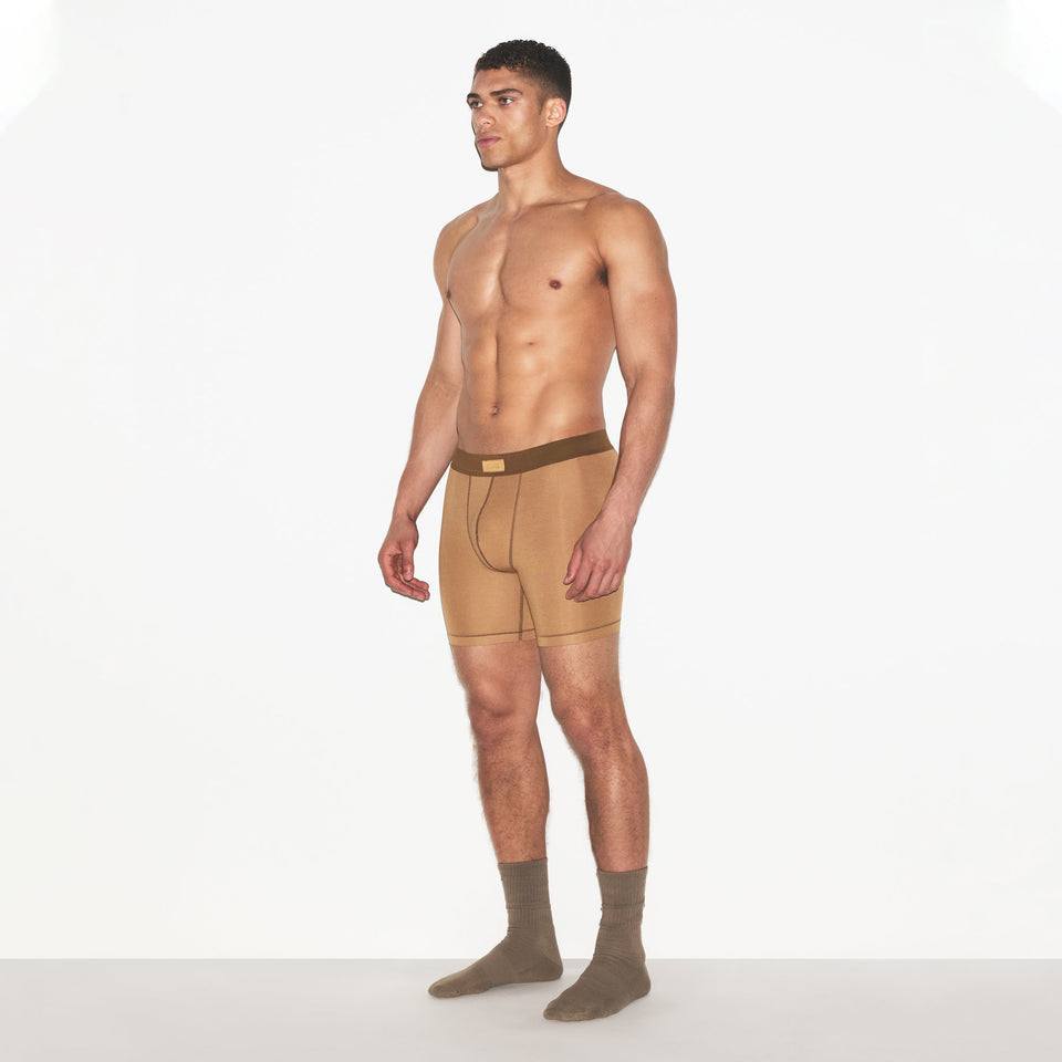 SKIMS COTTON MENS 5" BOXER BRIEF | RUSSET