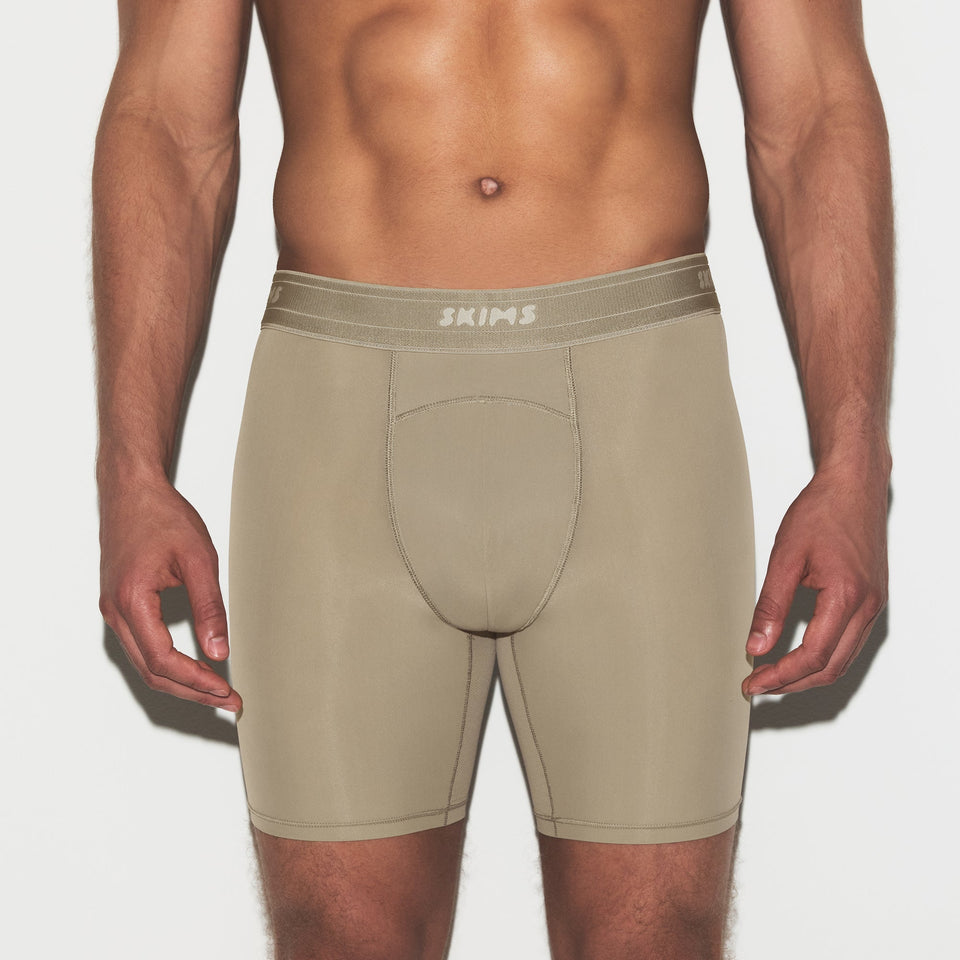 SKIMS SPORT MENS 7" BOXER BRIEF | DUNE