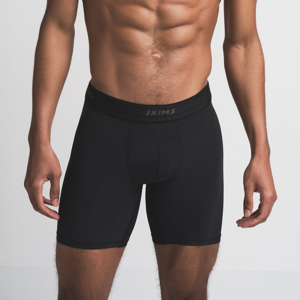 SKIMS SPORT MENS 7" BOXER BRIEF | OBSIDIAN