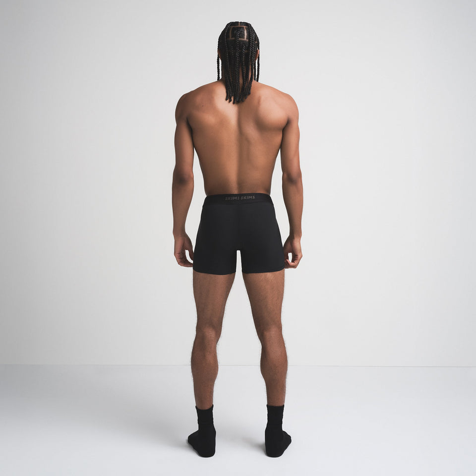 SKIMS SPORT MENS 5" BOXER BRIEF | OBSIDIAN