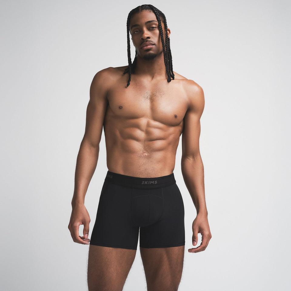 SKIMS SPORT MENS 5" BOXER BRIEF | OBSIDIAN