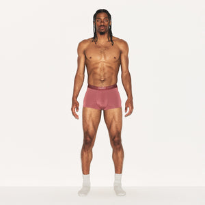 SKIMS STRETCH MENS TRUNK | CORDOVAN