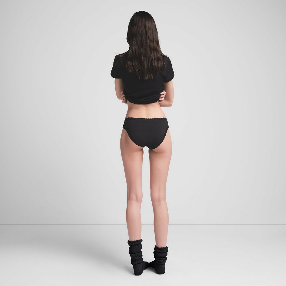 LIGHTWEIGHT COTTON LACE BRIEF | SOOT