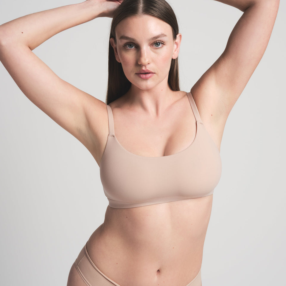 FITS EVERYBODY SCOOP BRALETTE | MICA