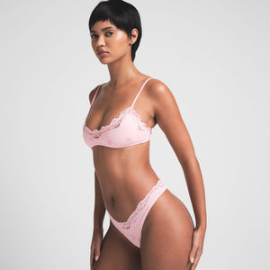 FITS EVERYBODY LACE SCOOP BRALETTE 2-PACK | FLAMINGO AND HEART BREAKER