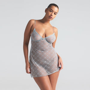 SPRING INTIMATES UNDERWIRE SLIP DRESS | MERCURY BOW TULLE