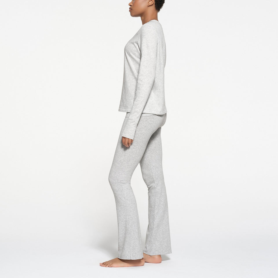 RELAXED TEES LONG SLEEVE T-SHIRT | LIGHT HEATHER GREY