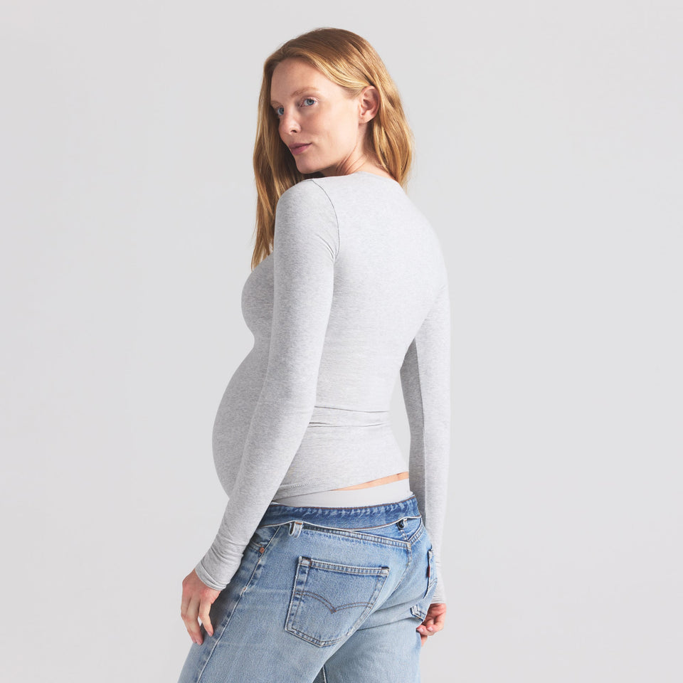 COTTON JERSEY MATERNITY LONG SLEEVE T-SHIRT | LIGHT HEATHER GREY