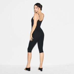 SMOOTH LAYERS CAPRI CATSUIT | OBSIDIAN
