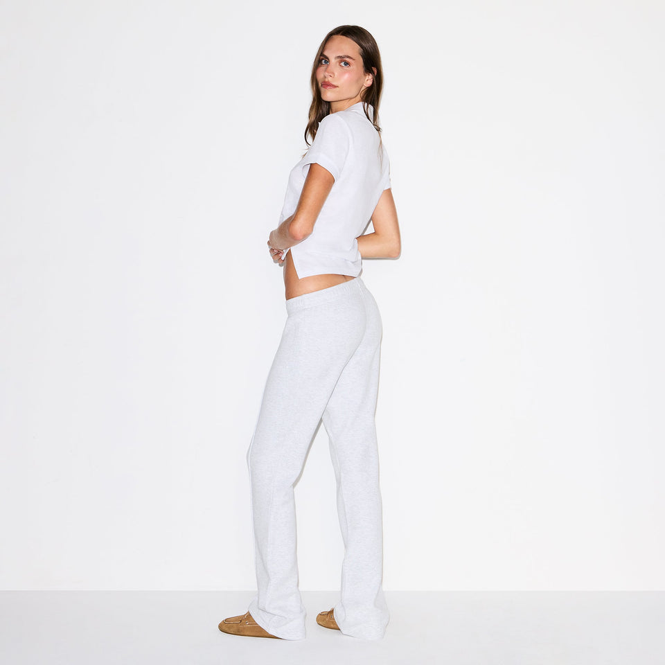 COTTON FLEECE LOW RISE SLIM PANT | LIGHT HEATHER GREY