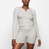 COTTON RIB LONG SLEEVE CROP HENLEY | LIGHT HEATHER GREY