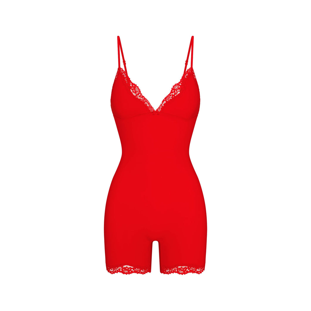 FITS EVERYBODY LACE TRIANGLE ONESIE | CAYENNE