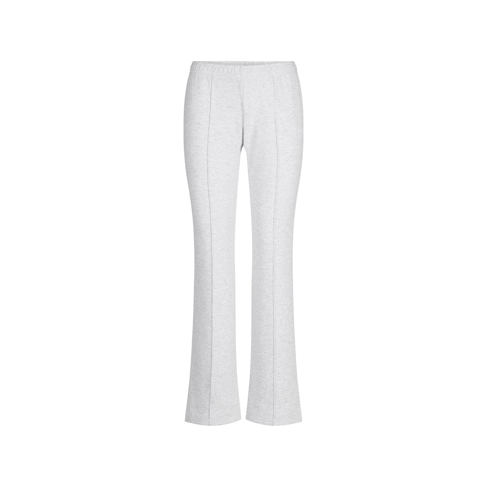 COTTON FLEECE LOW RISE SLIM PANT | LIGHT HEATHER GREY