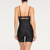 SKIMS BODY HIGH-WAISTED MID THIGH SHORT | ONYX