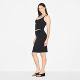 SMOOTH LAYERS SCOOP NECK CAMI | OBSIDIAN