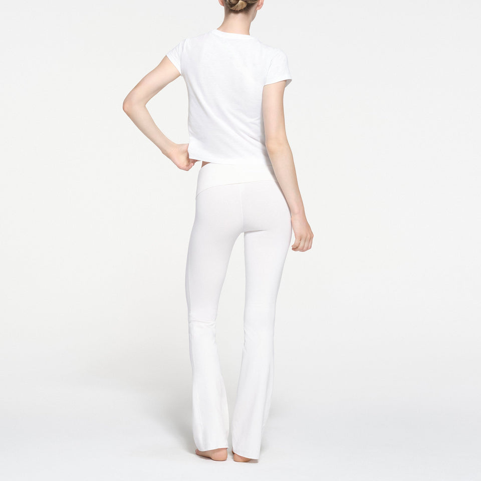 RELAXED TEES SHRUNKEN T-SHIRT | SNOW